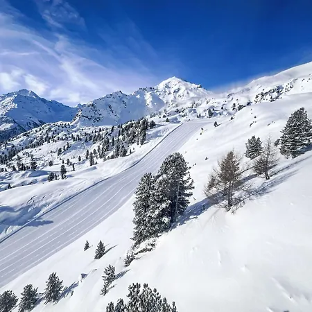 Praplan 21-22 By Interhome *