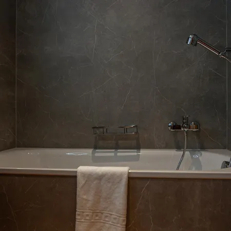 Praplan 21-22 By Interhome شقة